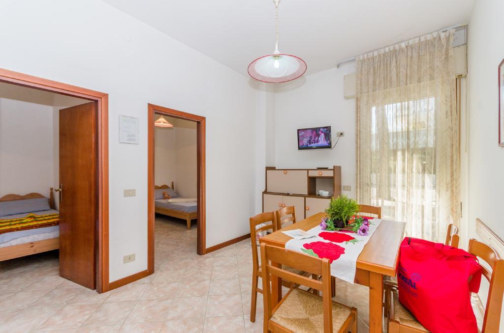 Condominio Brionetta Bibione Exterior foto